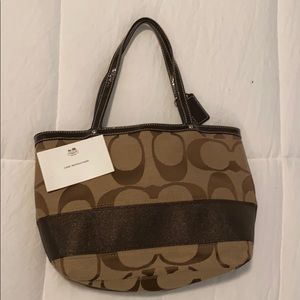 Coach tote